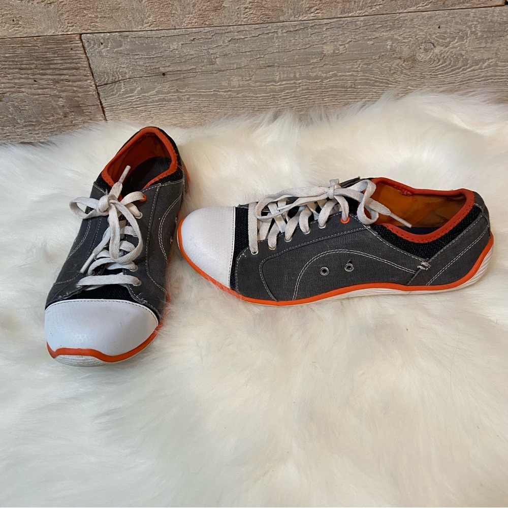Dr. Scholl’s women’s Jamie lace up navy & orange in size 10